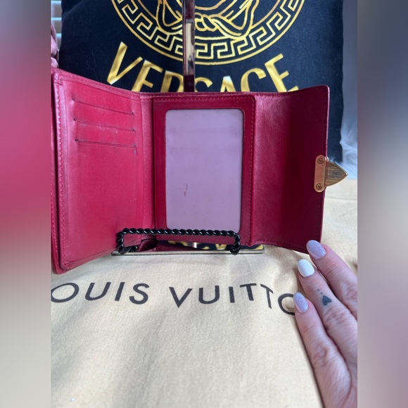 Authentic Louis Vuitton Wallet - Picture 12 of 15